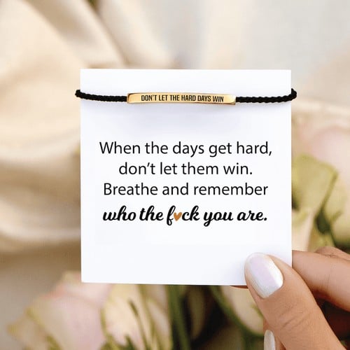 💖Inspirerande armband – en meningsfull påminnelse om att vara stark och kämpa vidare