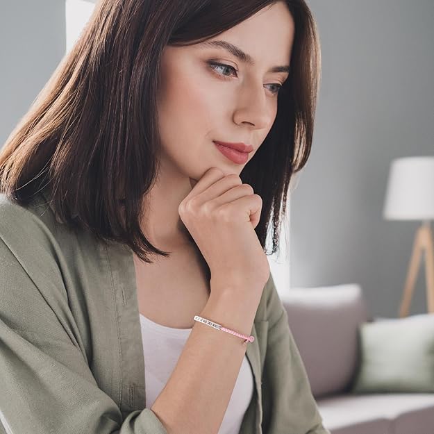 💖Inspirerande armband – en meningsfull påminnelse om att vara stark och kämpa vidare